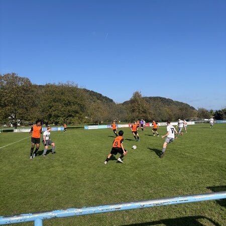 B 2: nach langem Anlauf zu torreichem 9:2 Heimsieg